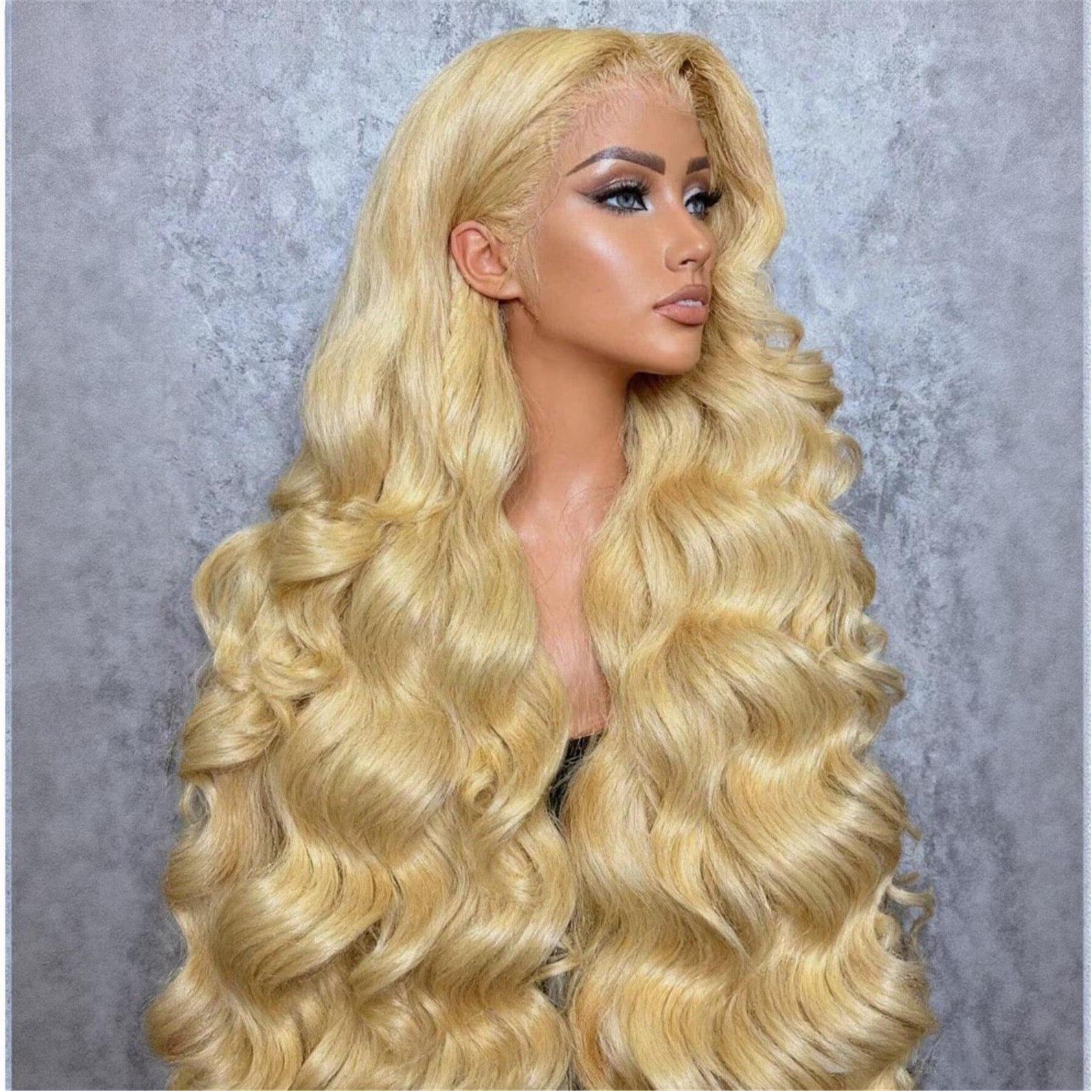 32” SDD 613 blonde bodywave 13/4 HD Lace pre plucked
