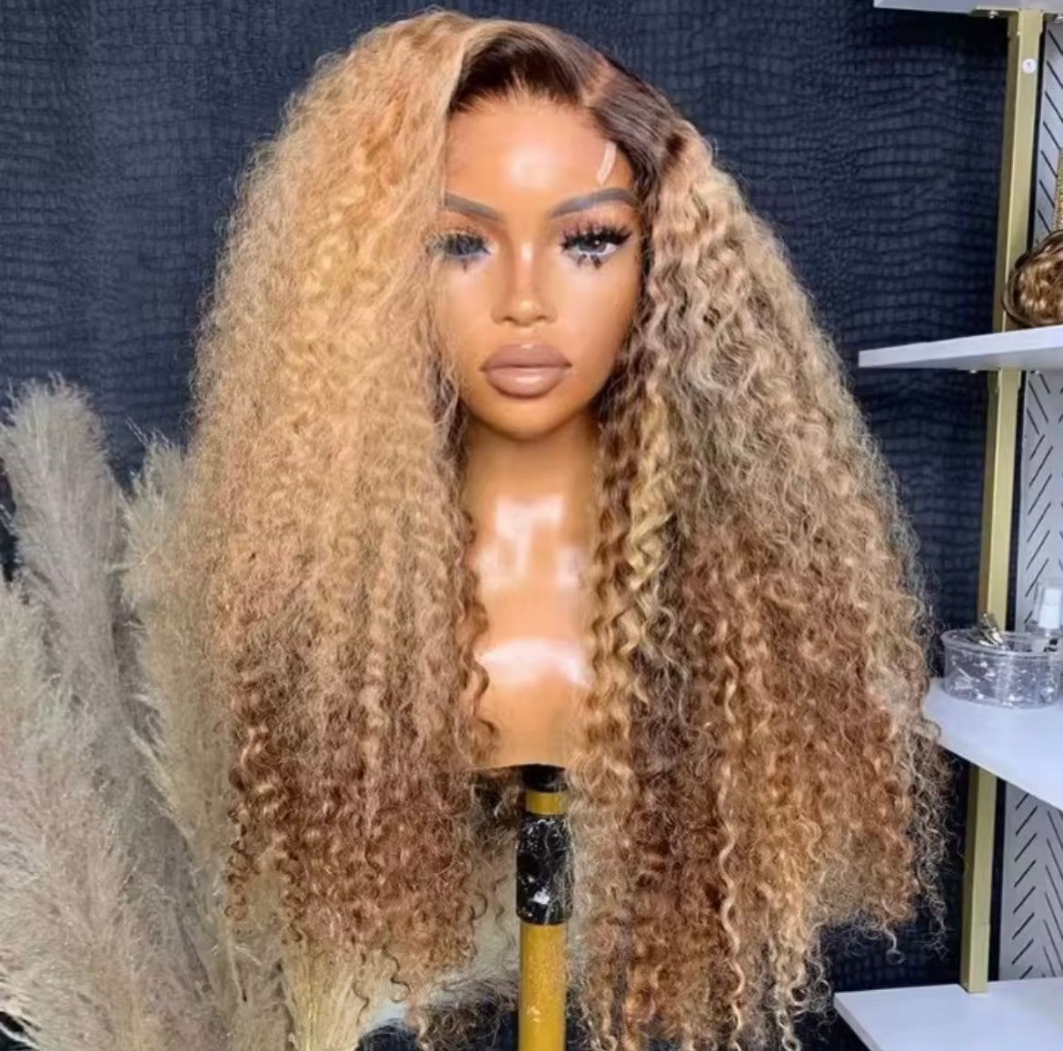 22” kinky Curly honey blonde with golden tones 13/4 HD Lace pre plucked