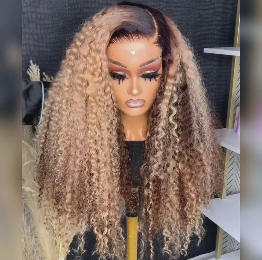 22” kinky Curly honey blonde with golden tones 13/4 HD Lace pre plucked