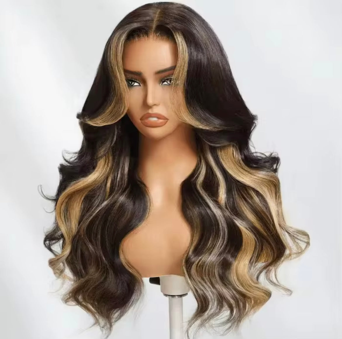 22” SDD Body wave , Dark brown with stunning blonde highlights 13/4 HD Lace pre plucked
